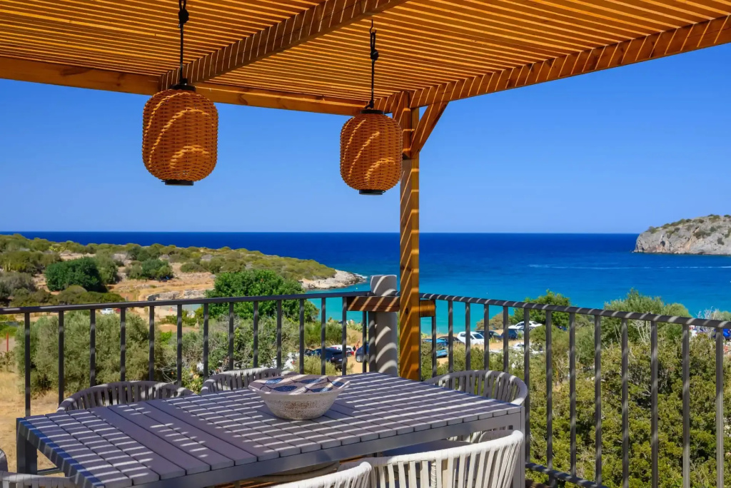 Kalos Luxury Homes