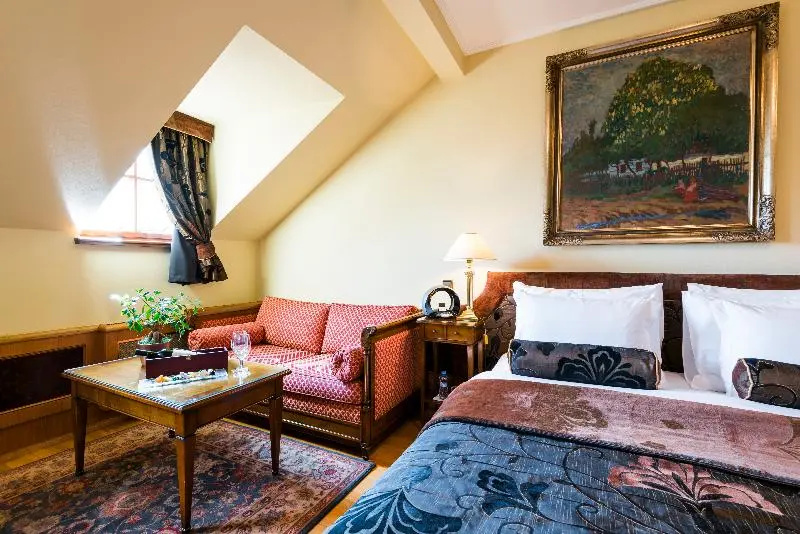Golden Well Hotel - Chambres