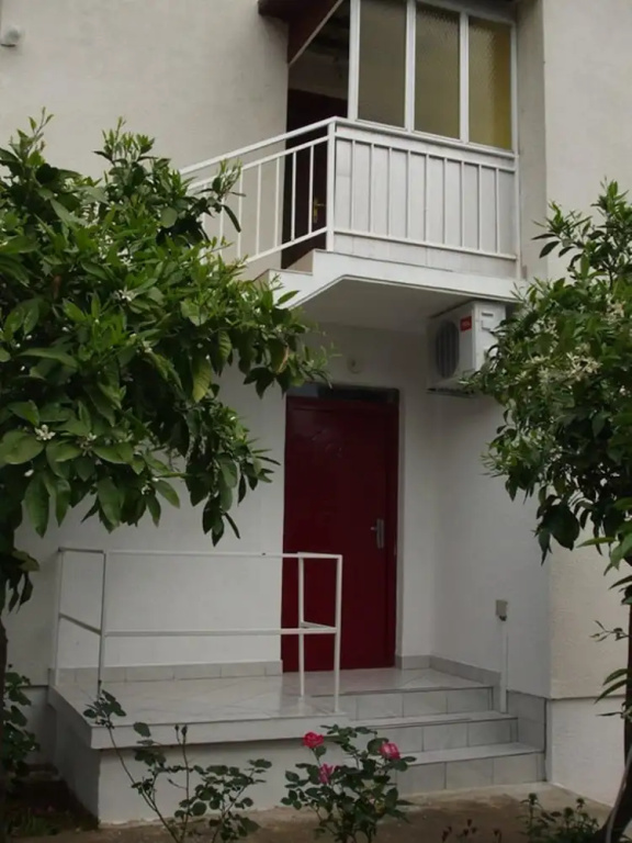 Apartment With 2 Bedrooms in Orebic, With Enclosed Garden and Wifi - 2