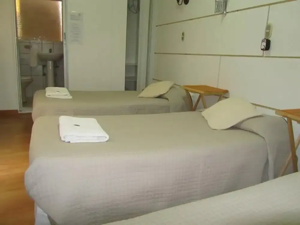 gallery_image_hidden_19