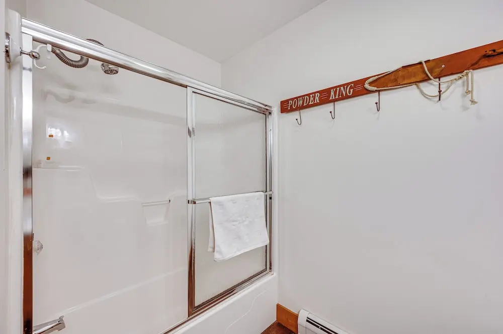 Ski-in Resort Family Condo w/ Deck at Jay Peak!