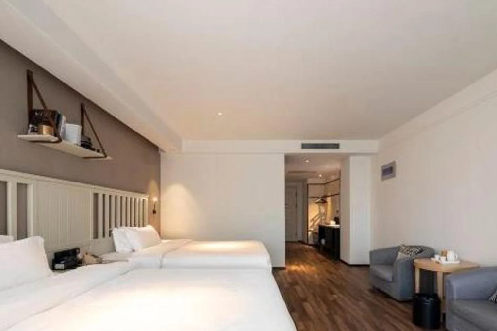Borrman Hotel Jinan West Station Greenland Central Plaza Exhibition Center