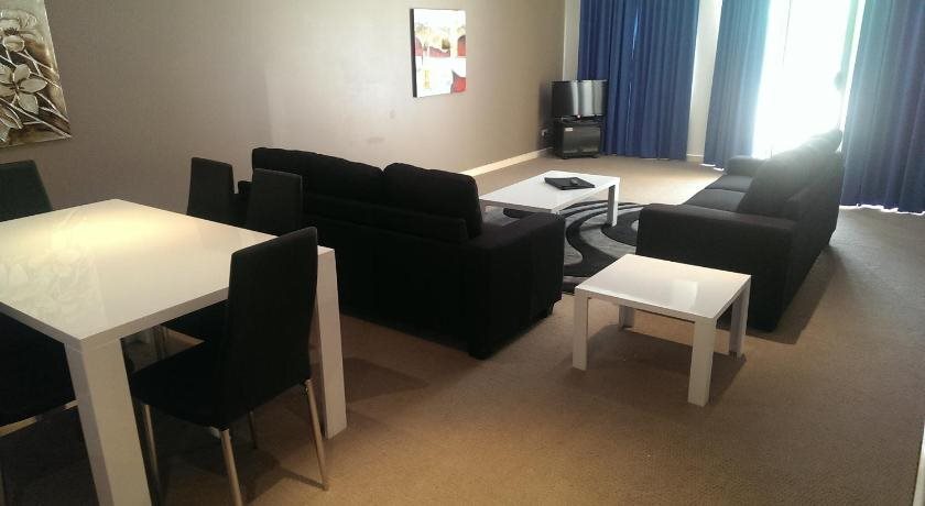 gallery_image_hidden_25