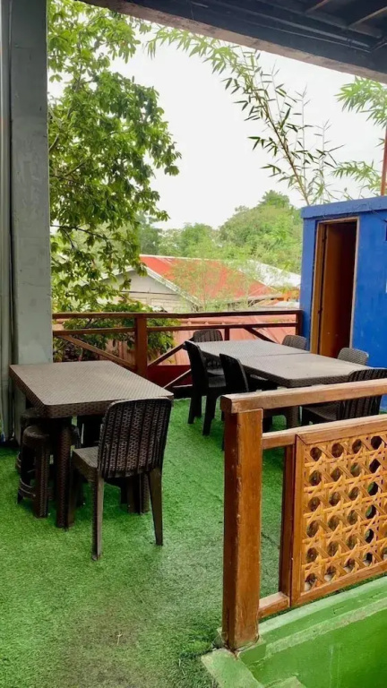 Mischa Hostel