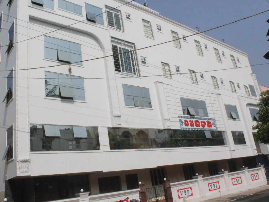 Hotel VB Grand