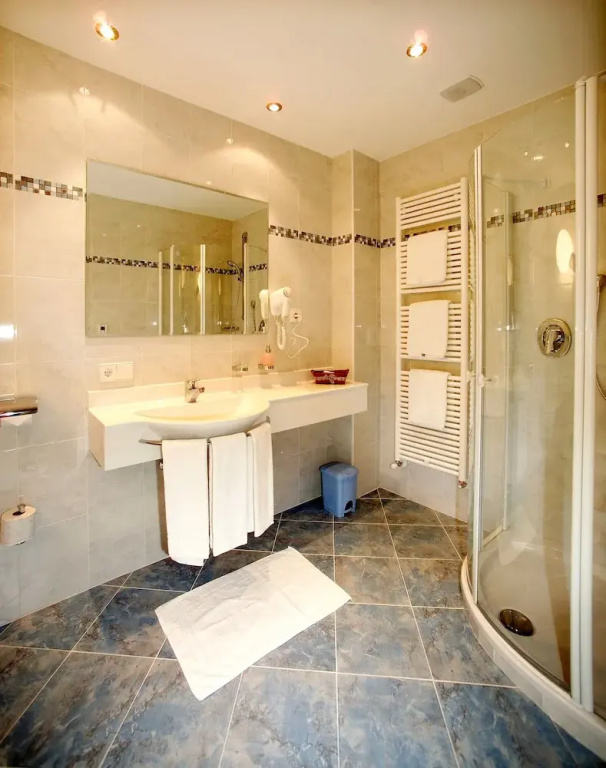 Grand Apartment
