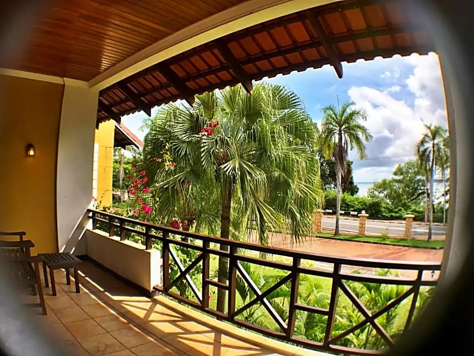 Tiara Labuan Hotel - Chambres