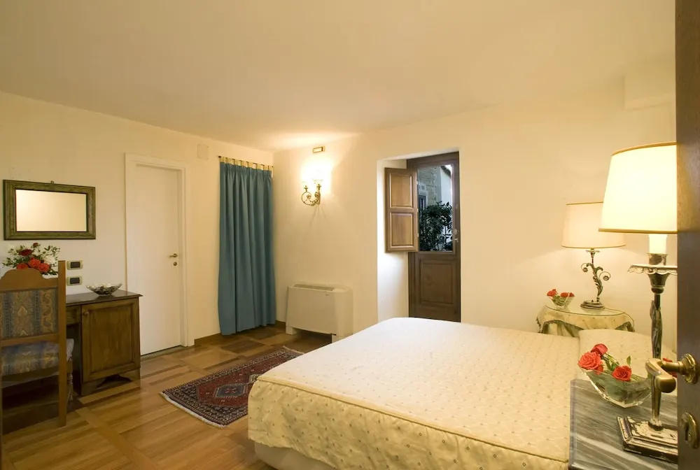 Locanda della Taverna Etrusca - Chambres