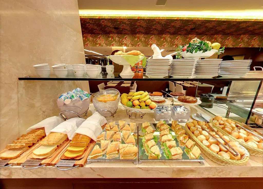 Hotel photo 12