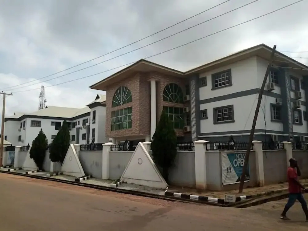 Jay Hiltin Hotel — фото