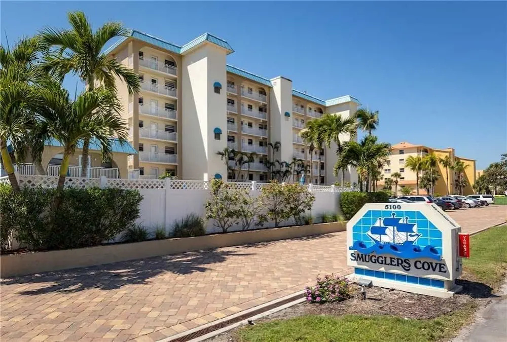 Smugglers Cove 4B6 - Two Bedroom Condo