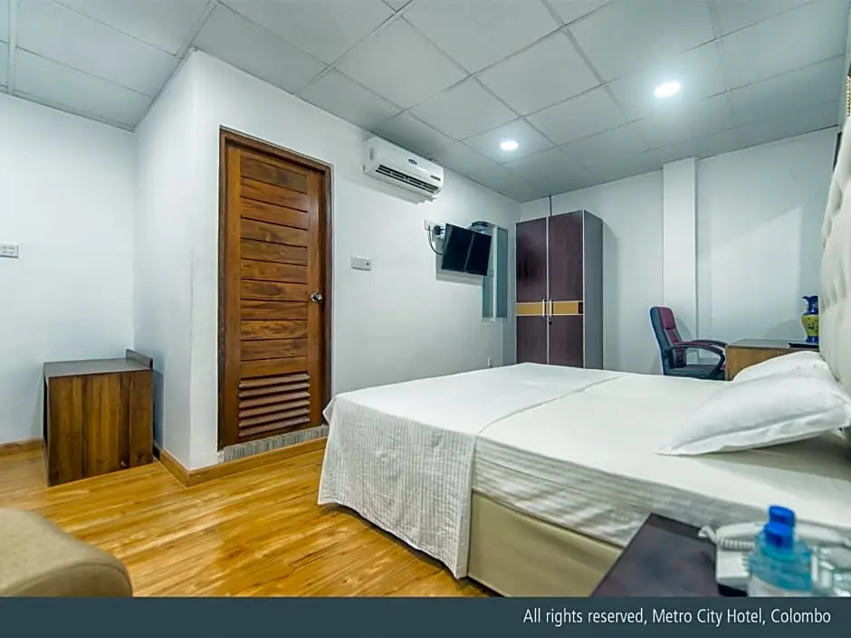 Metro City Hotel - Chambres