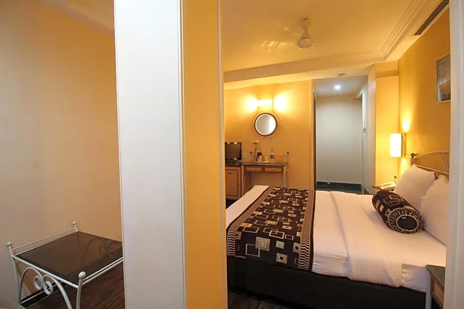 Economy room