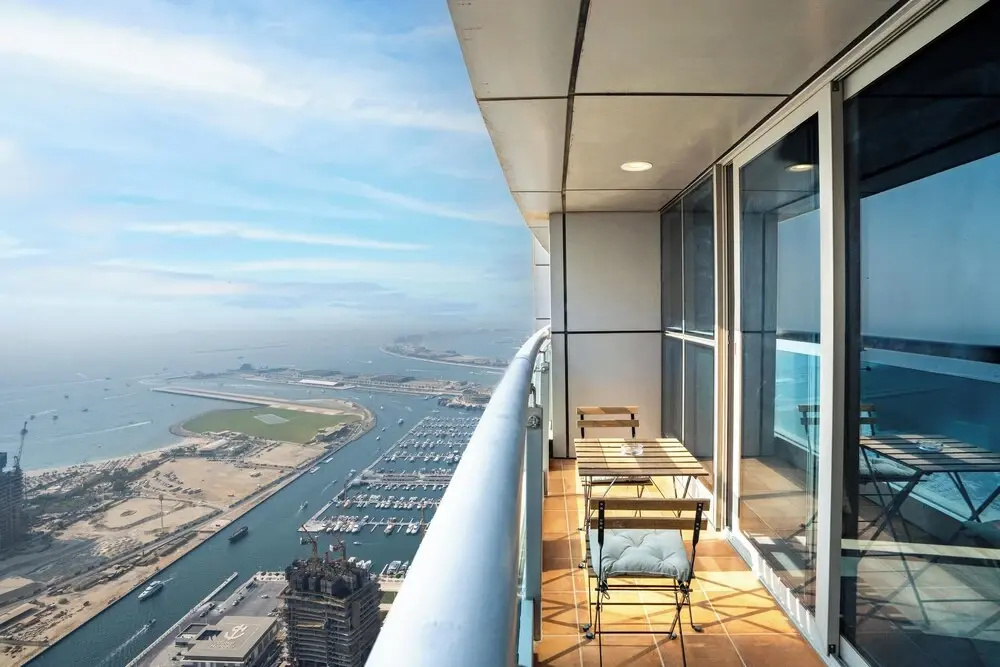 Lux BnB Princess Tower I Palm & Ocean Views