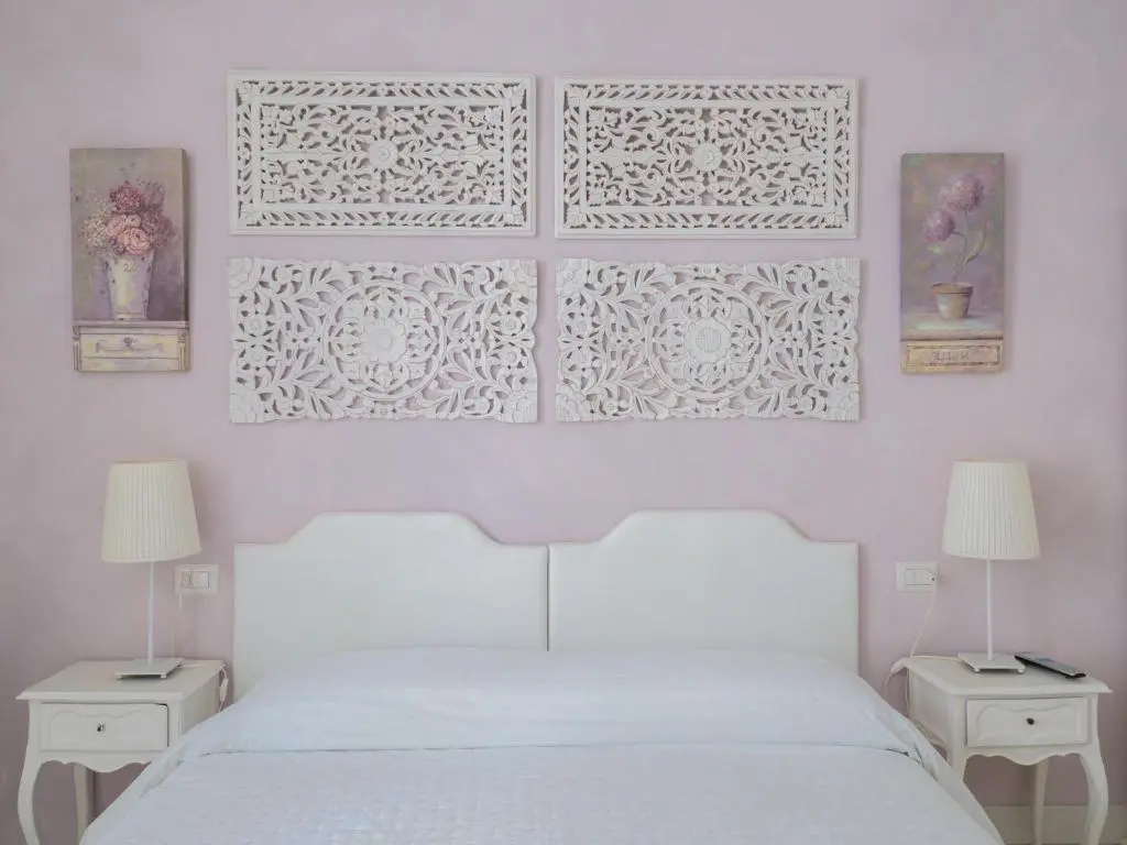 Deluxe Double room (full double bed)