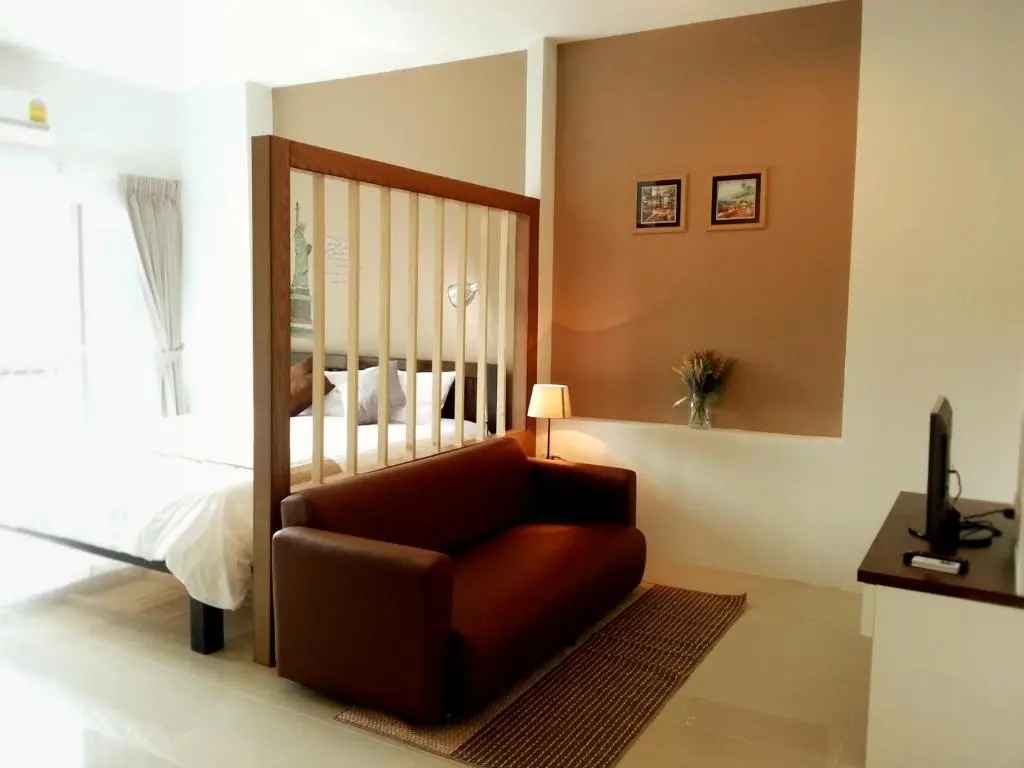 Double Suite (full double bed)