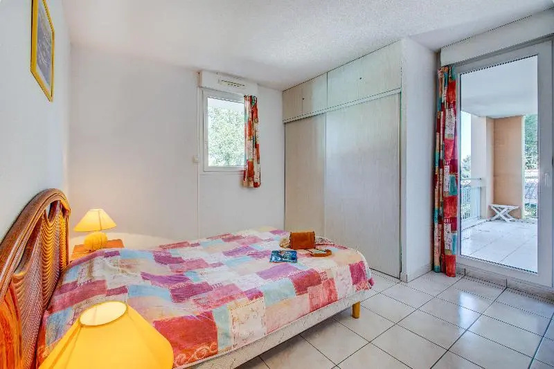 Bed in Dorm