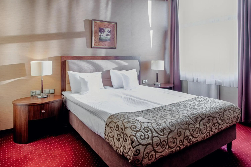 Grand Royal Hotel - фото 37