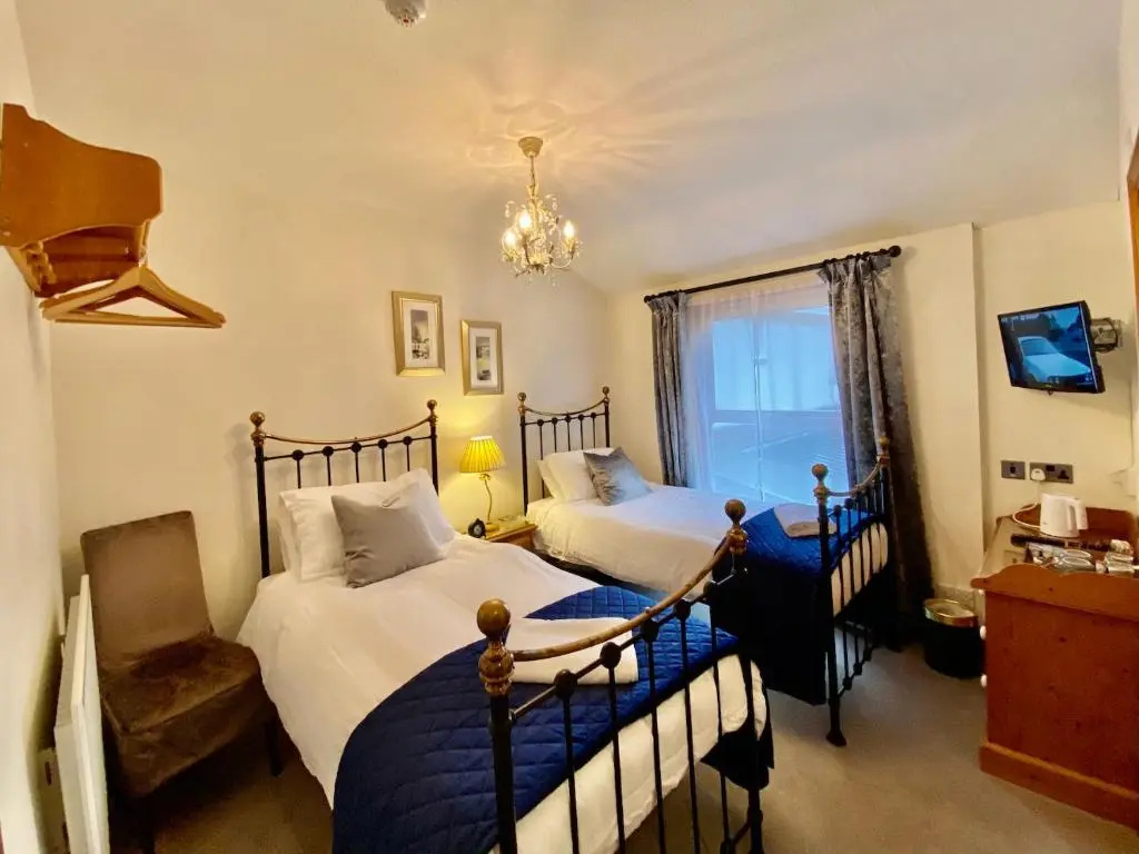 Standard Double room (twin beds)