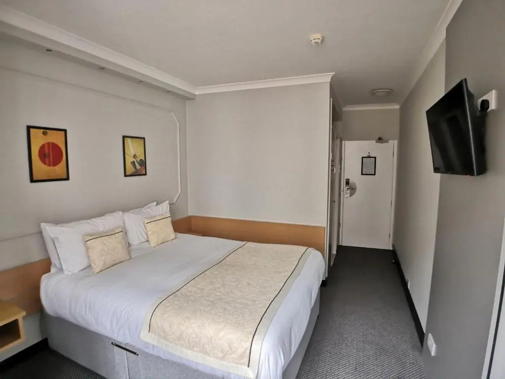 Superior Double room (full double bed)