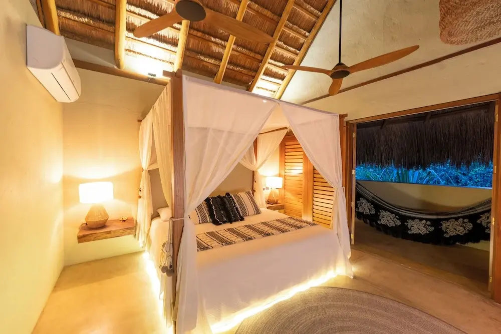 Double Suite with balcony and with mountain view (full double bed)