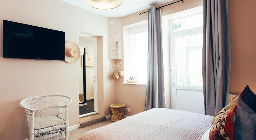 Primrose House St. Ives by null