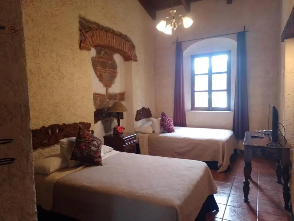 Hotel Real Plaza - Chambres