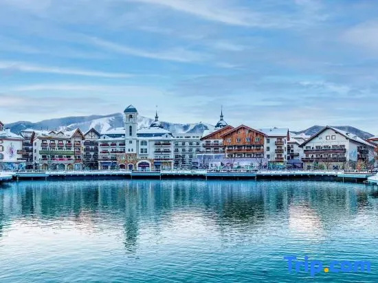 Beach & Waterfront