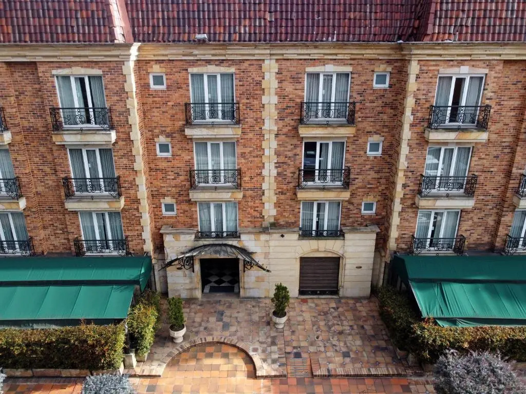 Windsor House Inn By Geh Suites