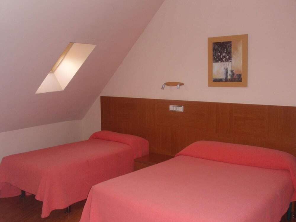 Hotel Favila Oviedo by null