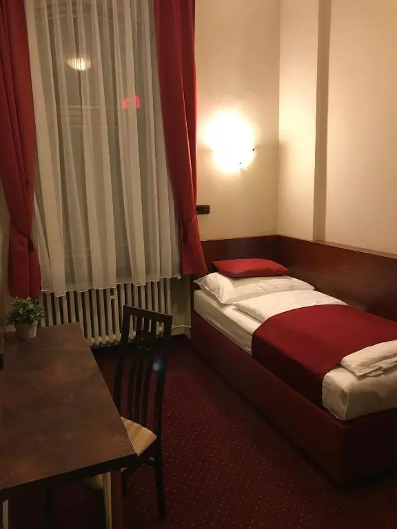 Hotel Continental - Chambres