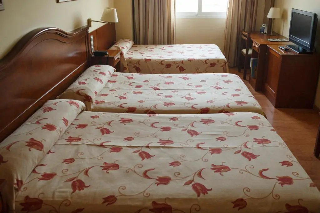 Hotel Restaurante Emilio - Chambres