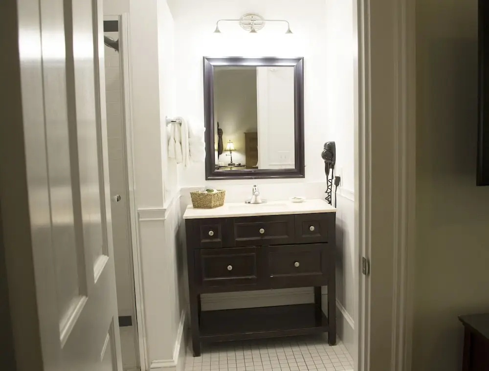 Deluxe Double room with balcony (full double bed)