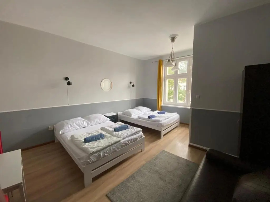 Standard Sextuple room
