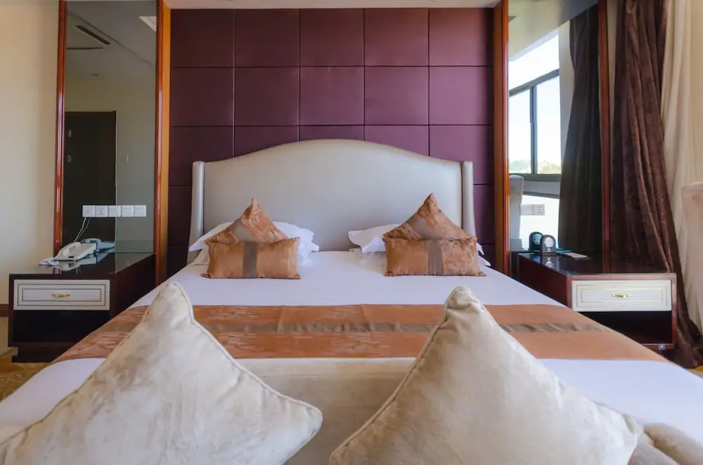Deluxe Double Suite full double bed