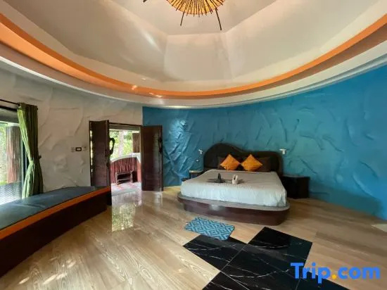 Double Villa with garden view (full double bed)