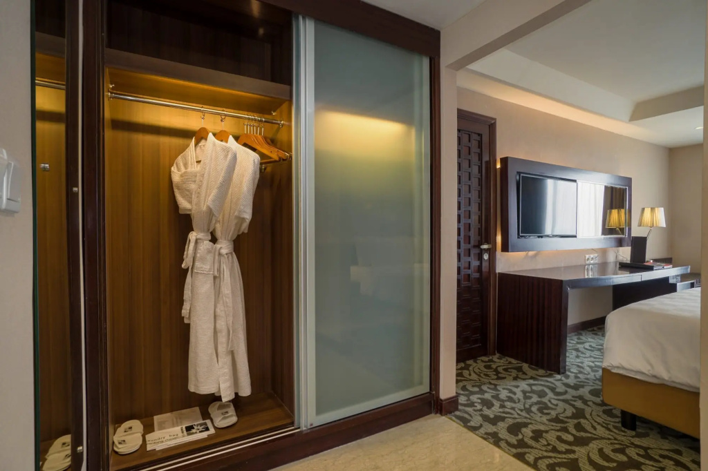 Swiss-Belhotel Serpong - фото 6