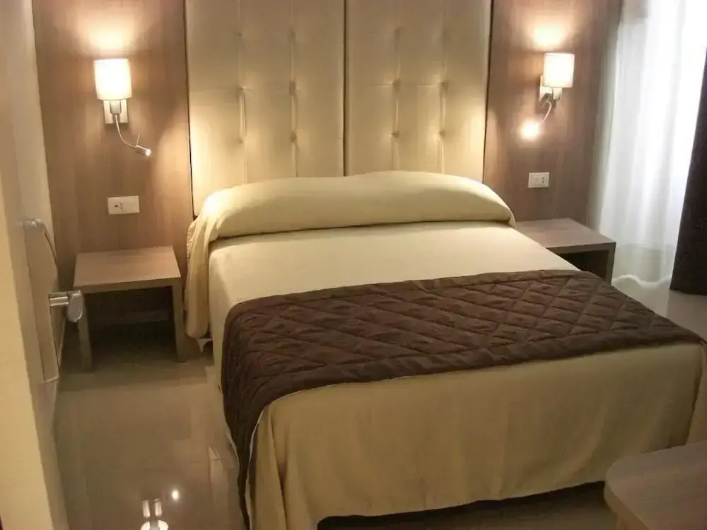 Economy room