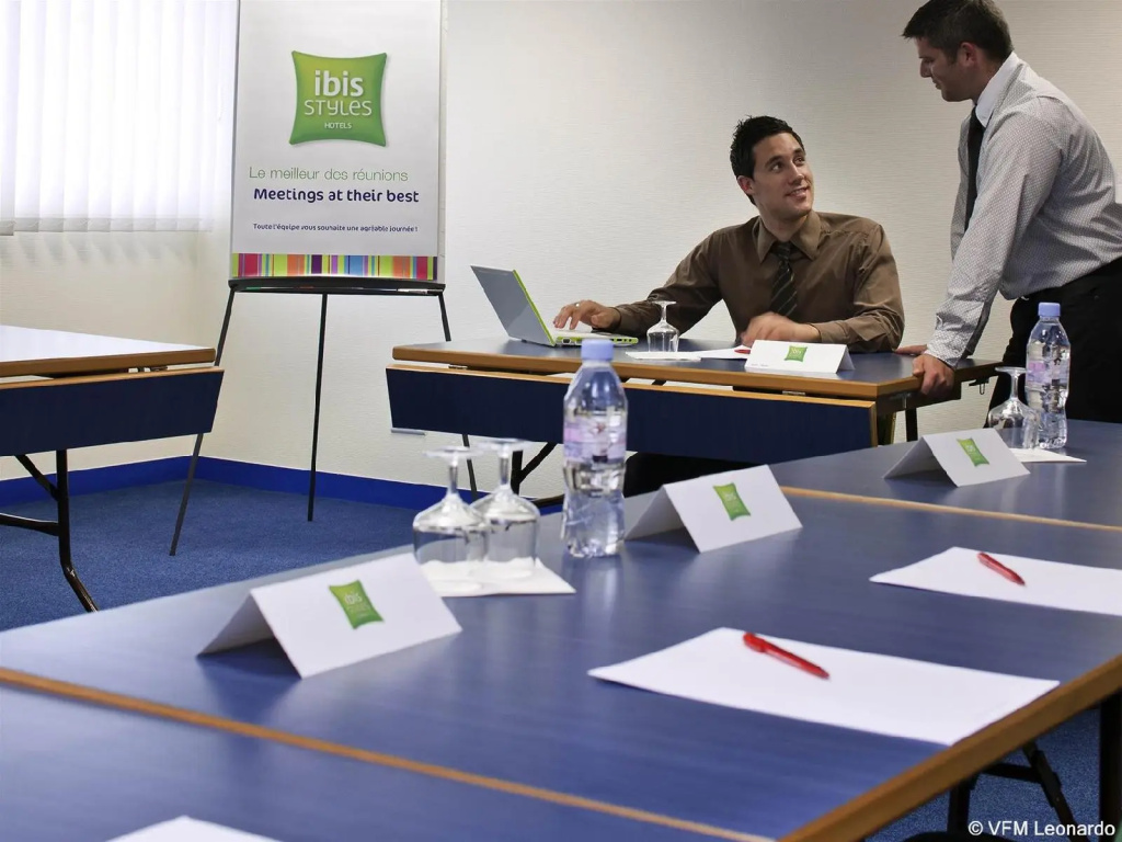 Ibis Styles Peronne Assevillers - Général