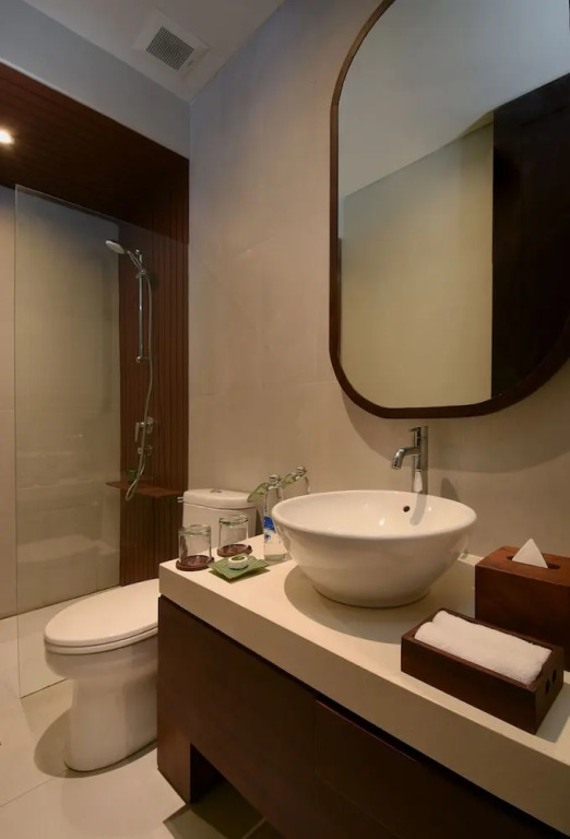 Japa Suites & Villas