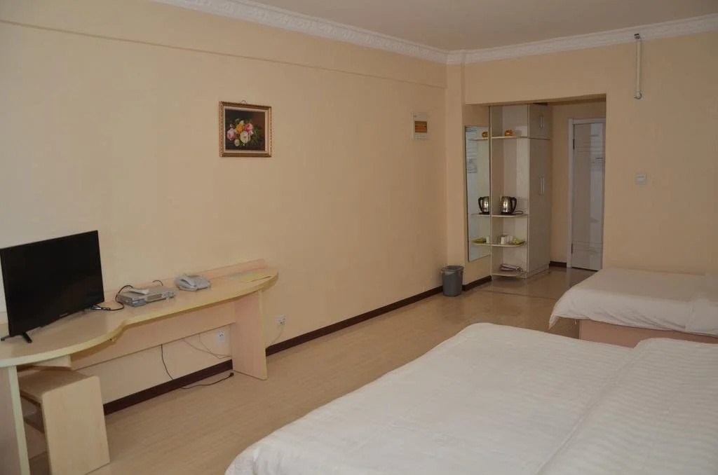 Super 9 Business Hotel - Général