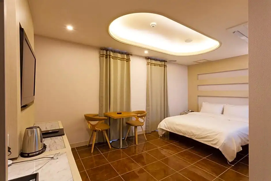 Hotel Tirol - Chambres