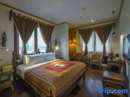 Superior Double room (full double bed)