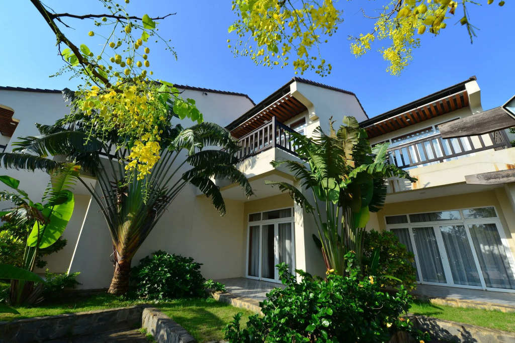 Bao Ninh Beach Resort