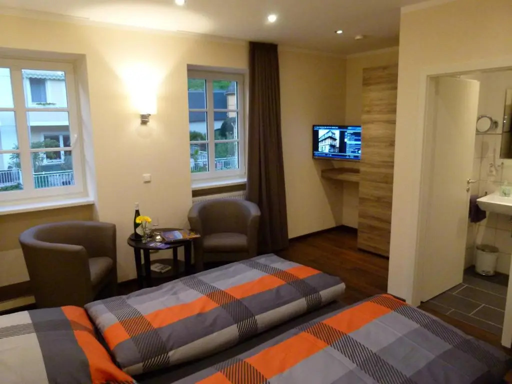 Standard Double room (full double bed)