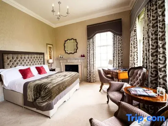 Grand room