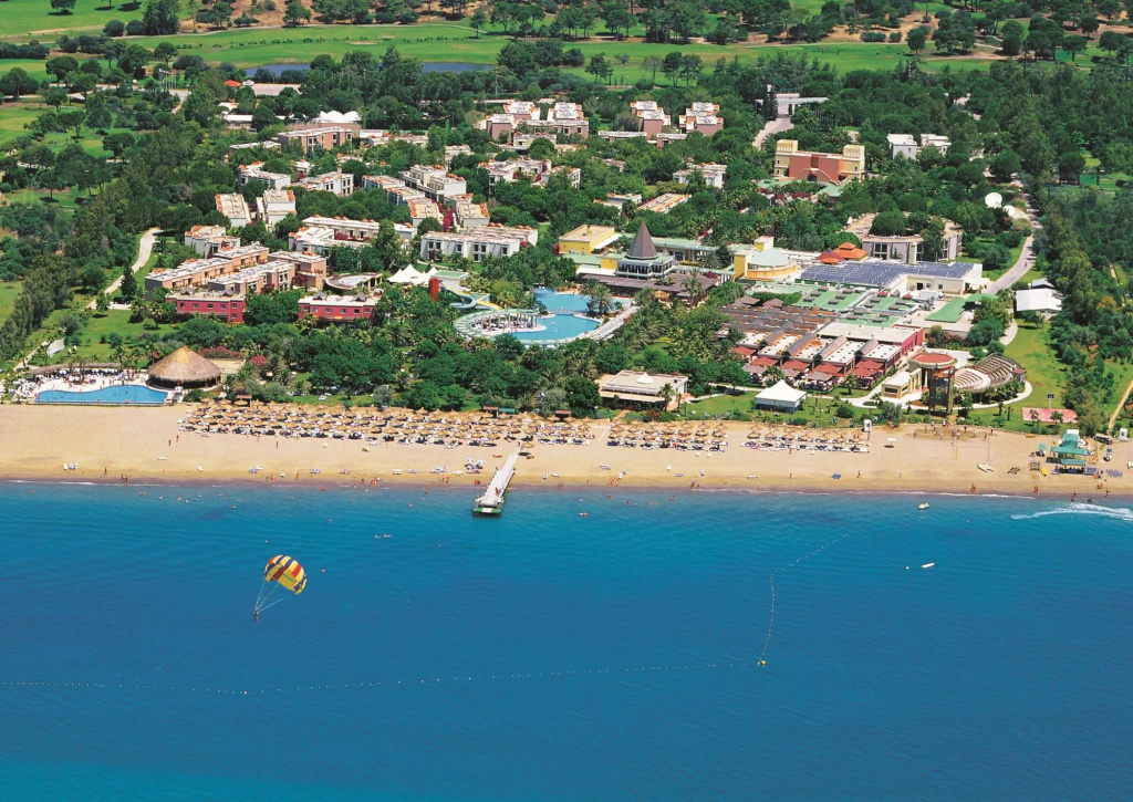 Beach & Waterfront