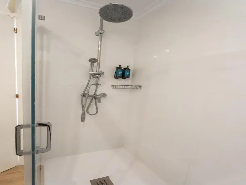 Standard Double Club room with balcony and with sea view (full double bed)