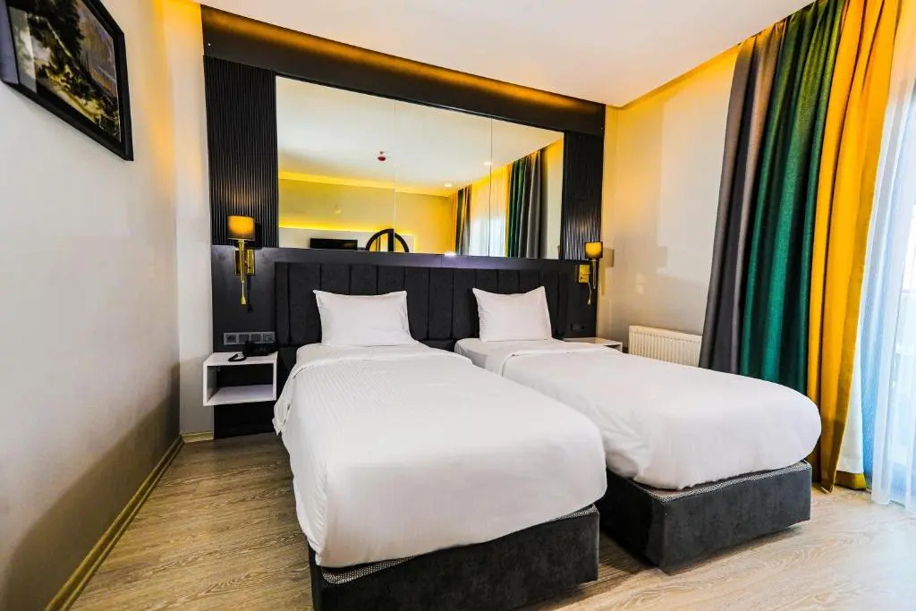 Superior Triple room with water view