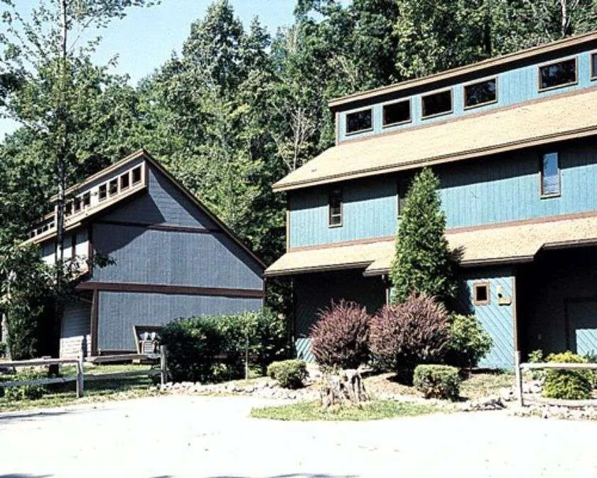 Wolf Run Manor At Treasure Lake